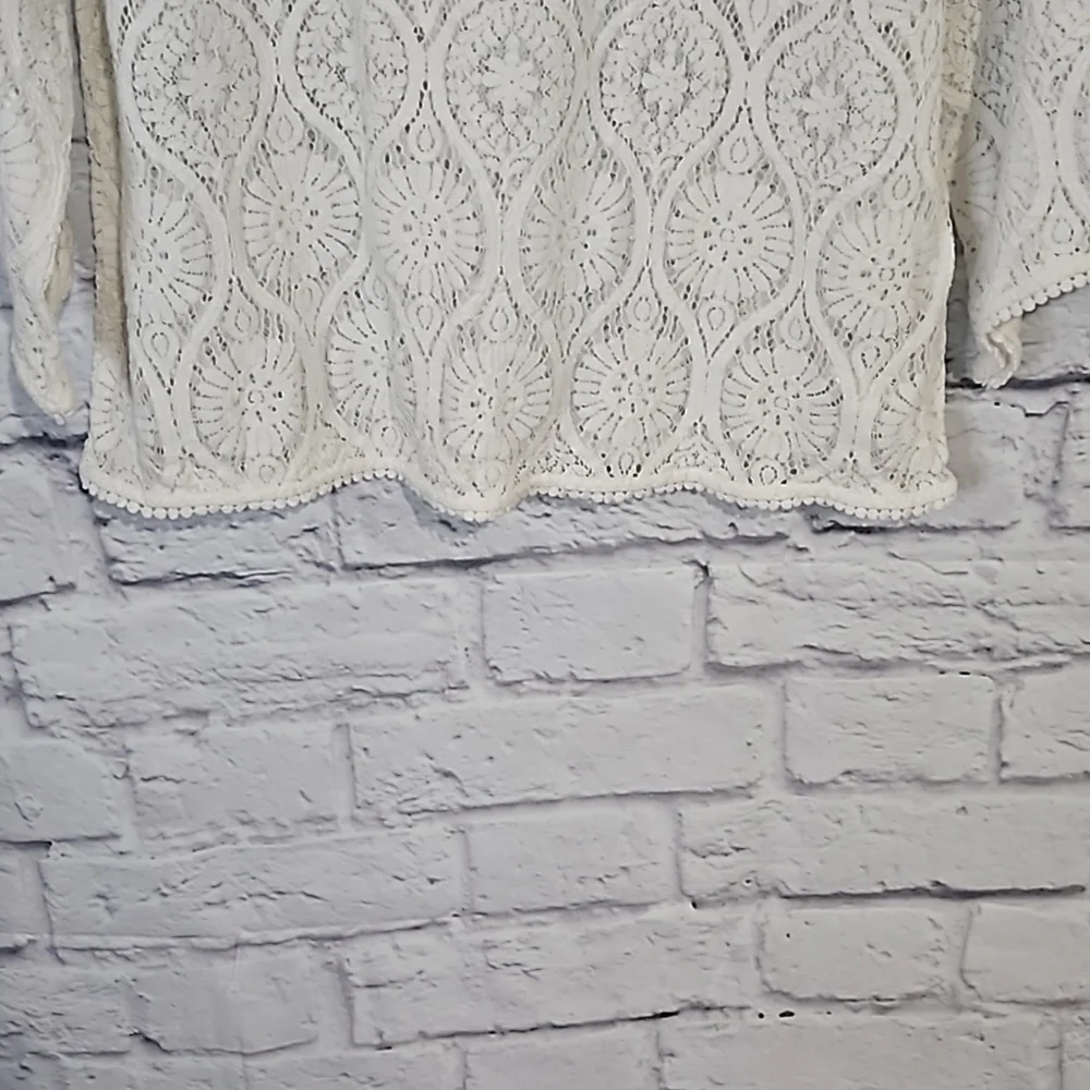 Banana Repulic lace blouse